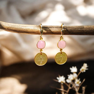 Boucles d’oreilles dorées or fin en Calcédoine rose