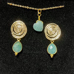 coffret boucles oreilles pendentif femme pierre naturelle amazonite tourmalyn bijoux - vue de dessus