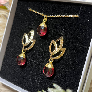 cadeau bijoux femme coffret boucles oreilles et pendentif en pierre naturelle tourmaline rose tourmalyn bijoux - vue de pres