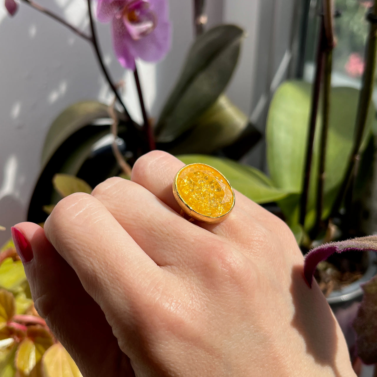 Bague "LITHAYA" pierre naturelle agate jaune craquelée dorée or fin