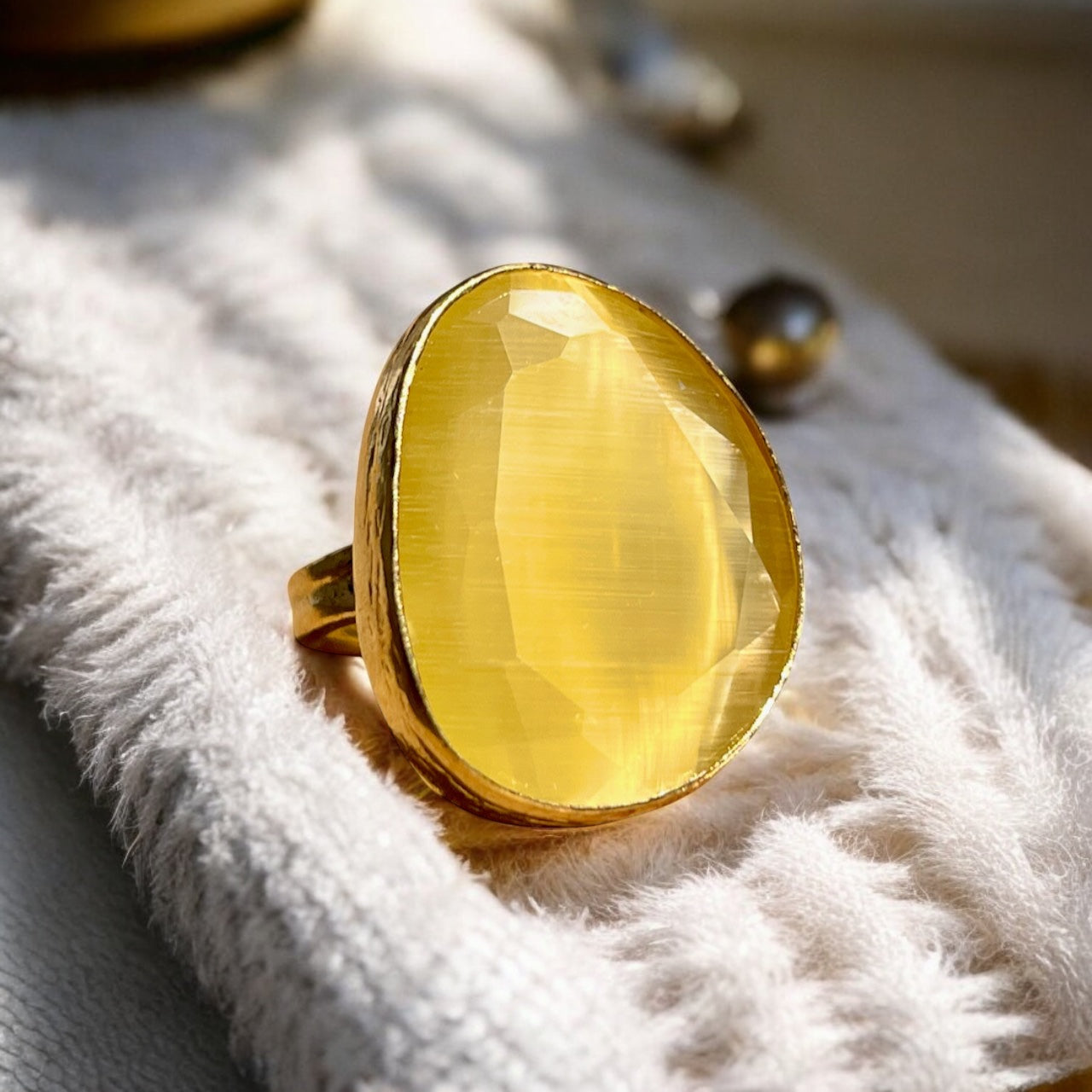 Bague "AGANOVA" pierre naturelle agate jaune dorée or fin