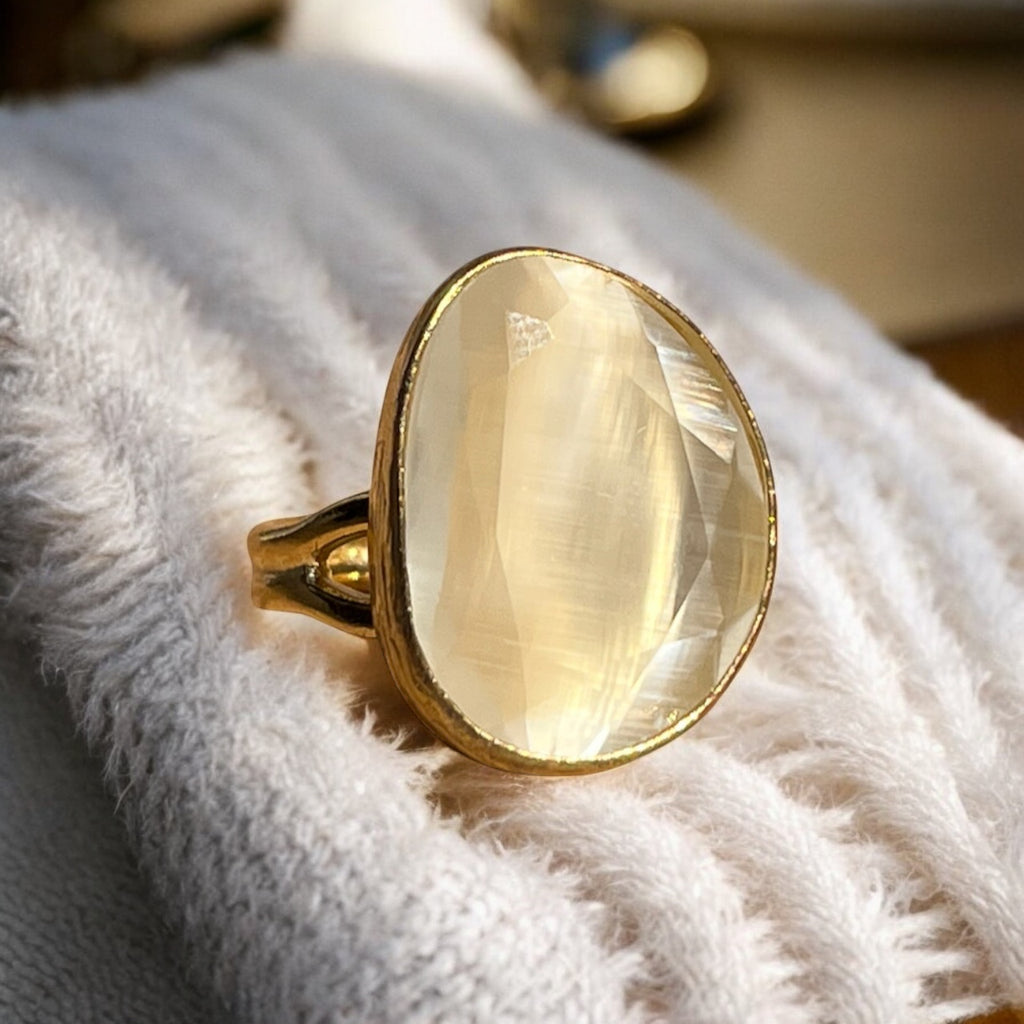 Bague "AGATORA" pierre naturelle agate blanc champagne dorée or fin