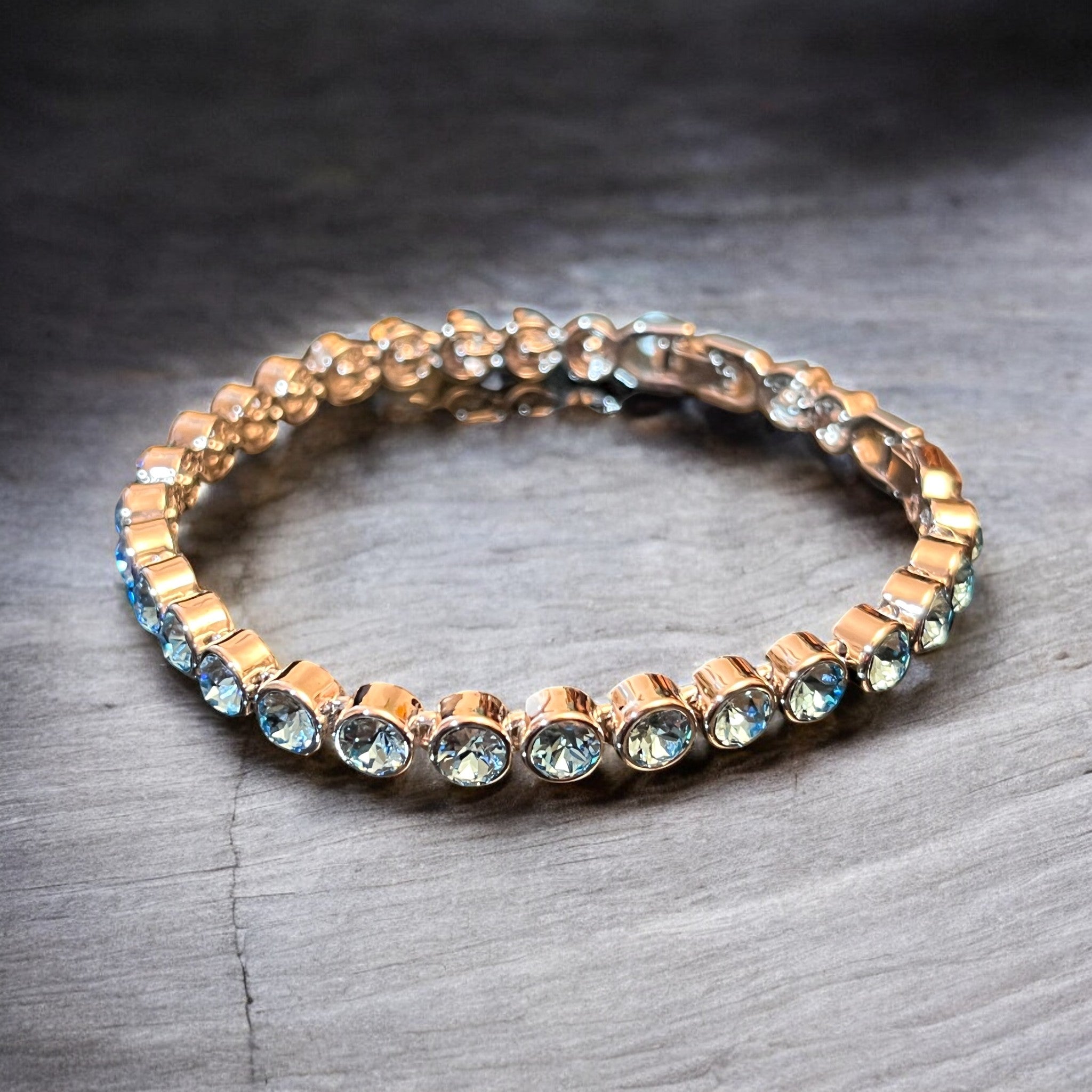 Bracelet "CRISTALIN" avec strass de cristal tchèque bleu