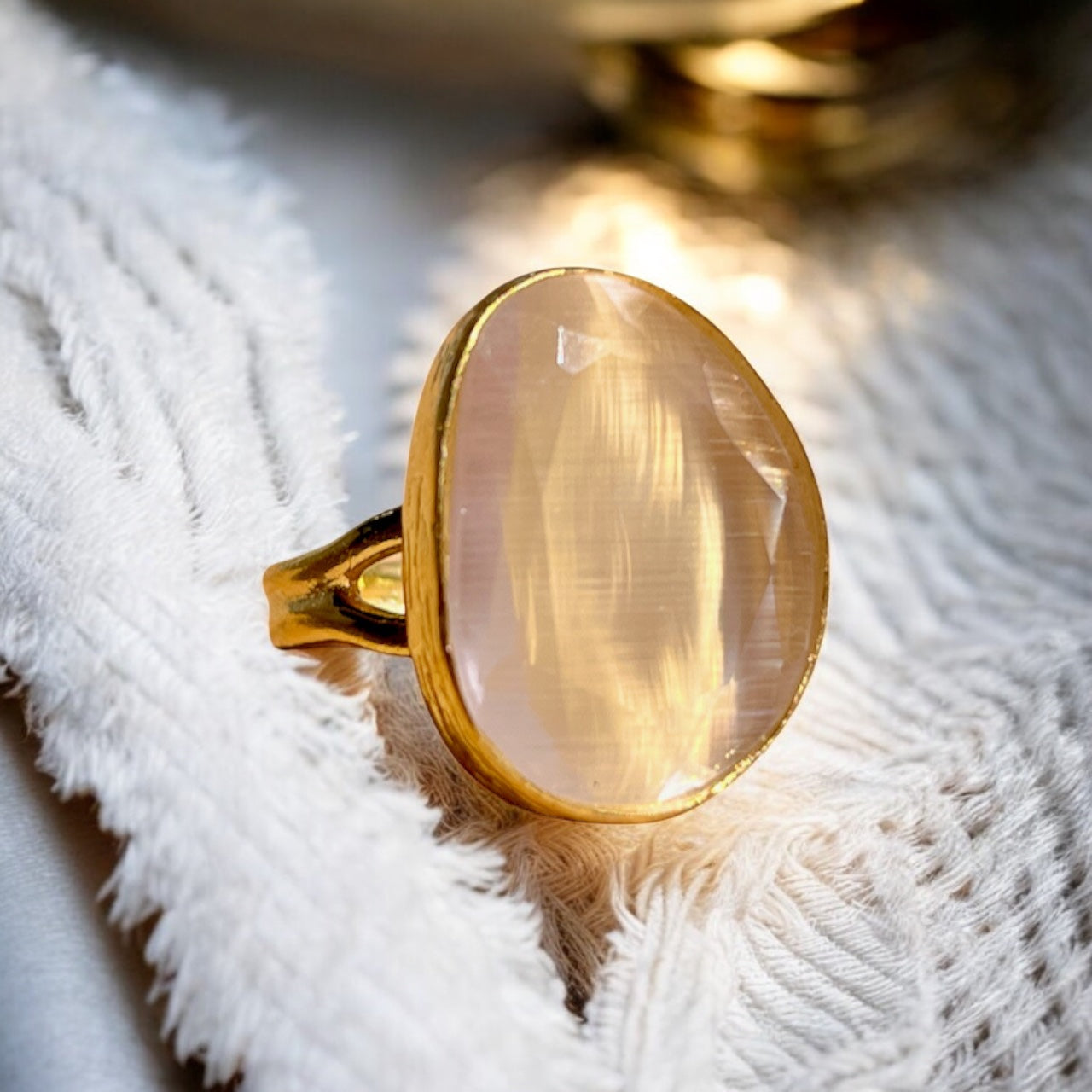 Bague "KARACHI" pierre naturelle agate beige champagne dorée or fin