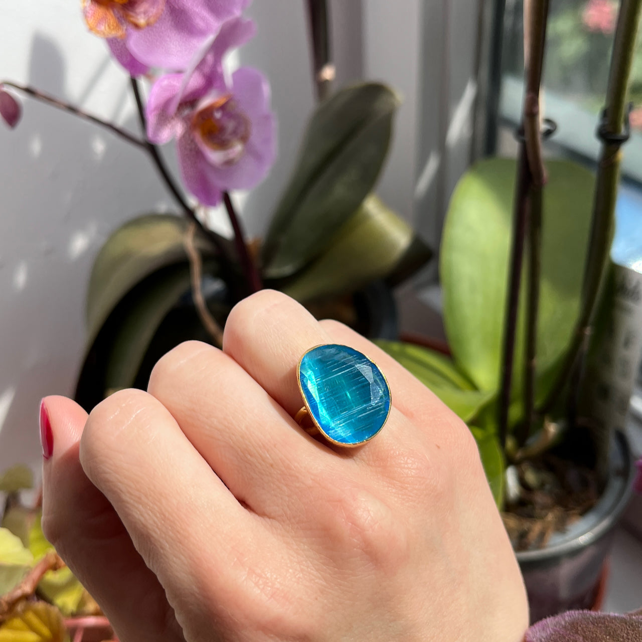 Bague "MUMBAI" pierre naturelle agate bleue dorée or fin