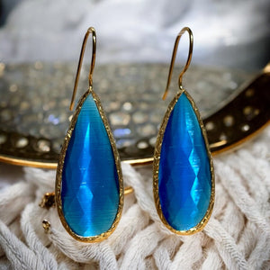 Boucles d’oreilles "DELHI" pierre naturelle Agate bleue dorées or fin