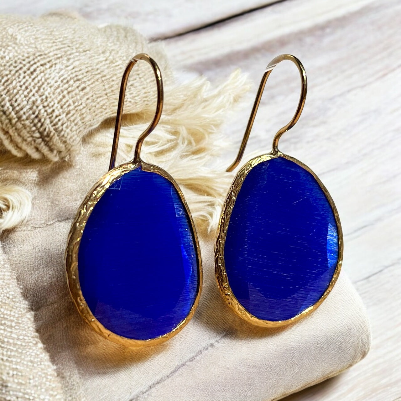 Boucles d’oreilles "LIMA" dorées or fin pierre naturelle Agate bleue