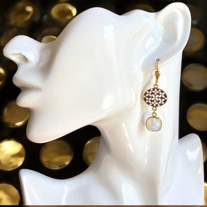 Boucles d’oreilles "IVY" dorées or fin en Pierre de Lune