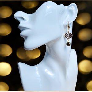 Boucles d’oreilles "CHANTAL" dorées or fin Oeil de Tigre