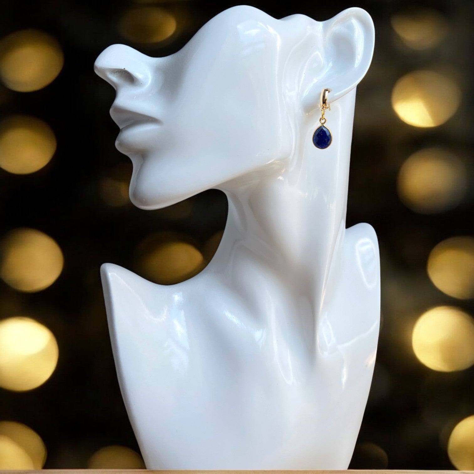 Boucles d’oreilles "DANIELLE" dorées or fin Saphir brut