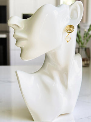 Boucles d’oreilles "AUSTIN" dorées or fin pierre de Lune