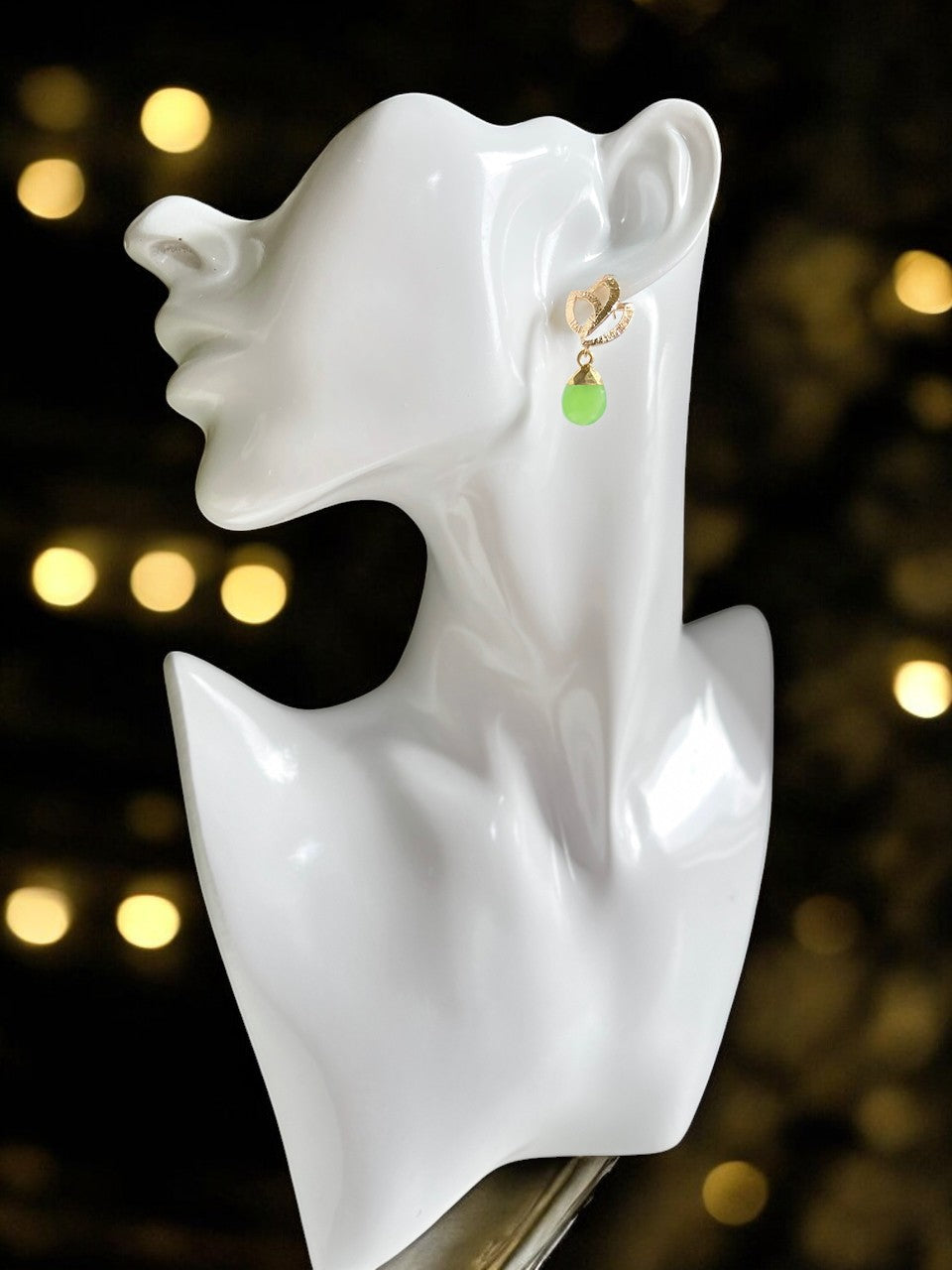 Boucles d’oreilles "LILY" dorées or fin Calcédoine Verte