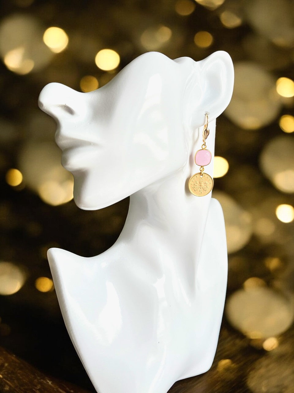 Boucles d’oreilles dorées or fin en Calcédoine rose