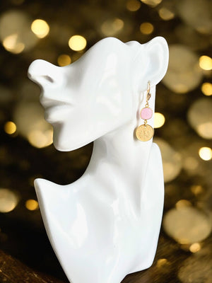 Boucles d’oreilles dorées or fin en Calcédoine rose