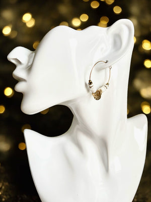 Boucles d'oreilles "VICTOIRE" créoles coquillage