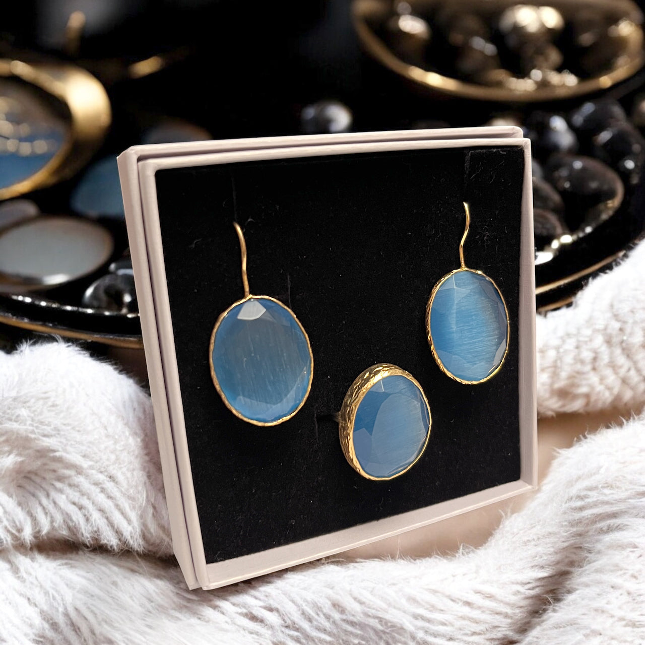 Parure « SOLYGE » dorée or fin en agate bleue