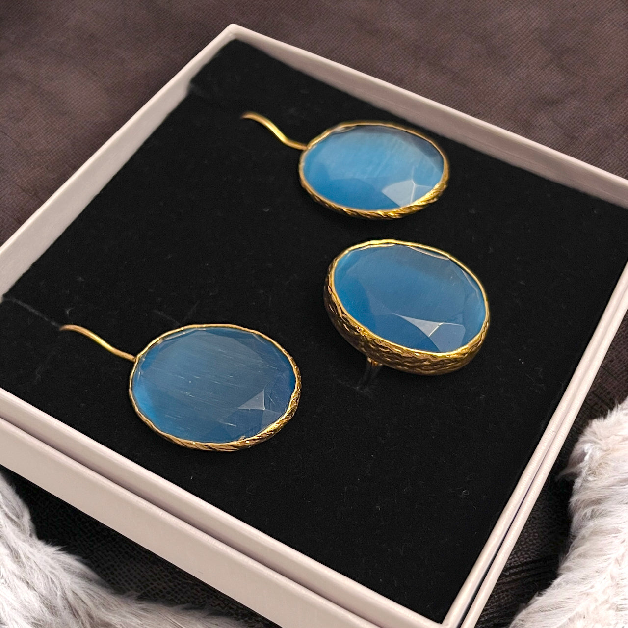 Parure « SOLYGE » dorée or fin en agate bleue