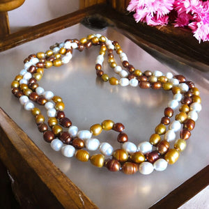 Collier "NAPLES" en nacre avec perles de perles d'eau douce