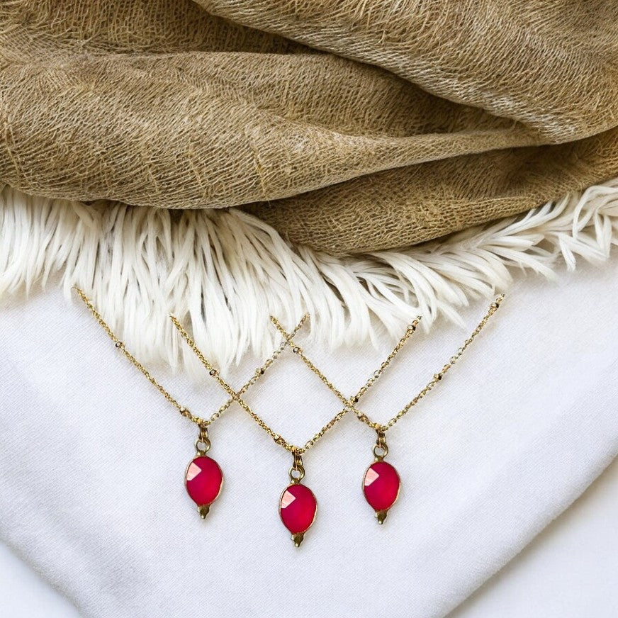 Pendentif "FRANCESCA" doré or fin pierre de Calcédoine rose