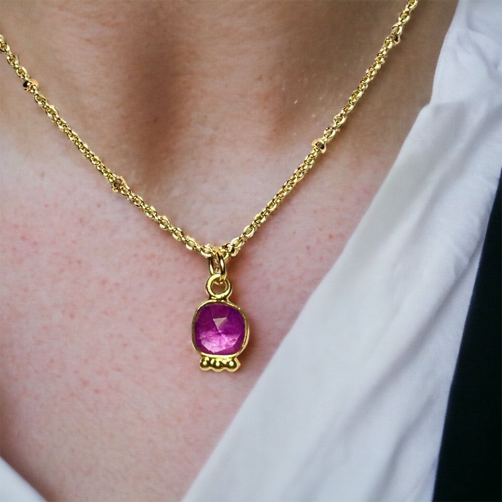 Pendentif "LORENA" doré or fin pierre d’ Améthyste