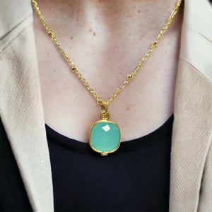 Pendentif "PAOLA" doré or fin pierre Calcédoine bleue