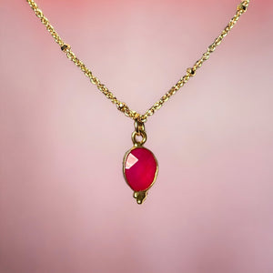 Pendentif "FRANCESCA" doré or fin pierre de Calcédoine rose