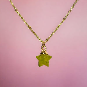 Pendentif "ANTOINETTE" doré or fin pierre Péridot Etoile