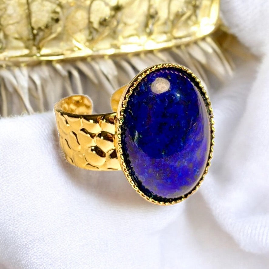 Bague "LILOU" dorée or fin en pierre de Lapis Lazuli