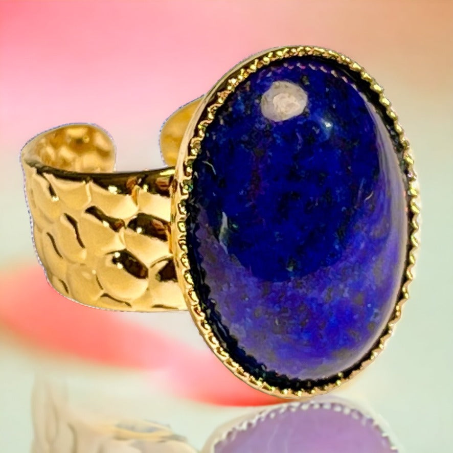 Bague "LILOU" dorée or fin en pierre de Lapis Lazuli