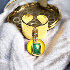 Bague "MARGAUX" dorée or fin en pierre de malachite et sequin émaillé