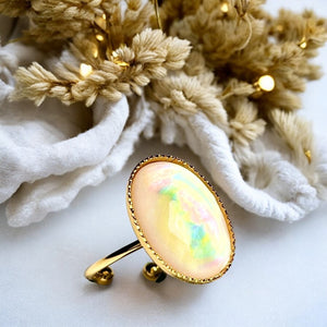 Bague "NACRE PAISIBLE" dorée or fin avec cabochon de nacre