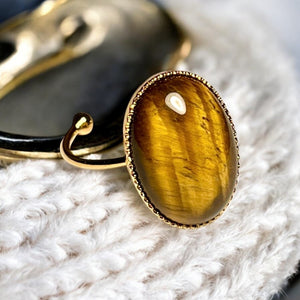 Bague "PROTECTION" dorée or fin en pierre d' Oeil de Tigre