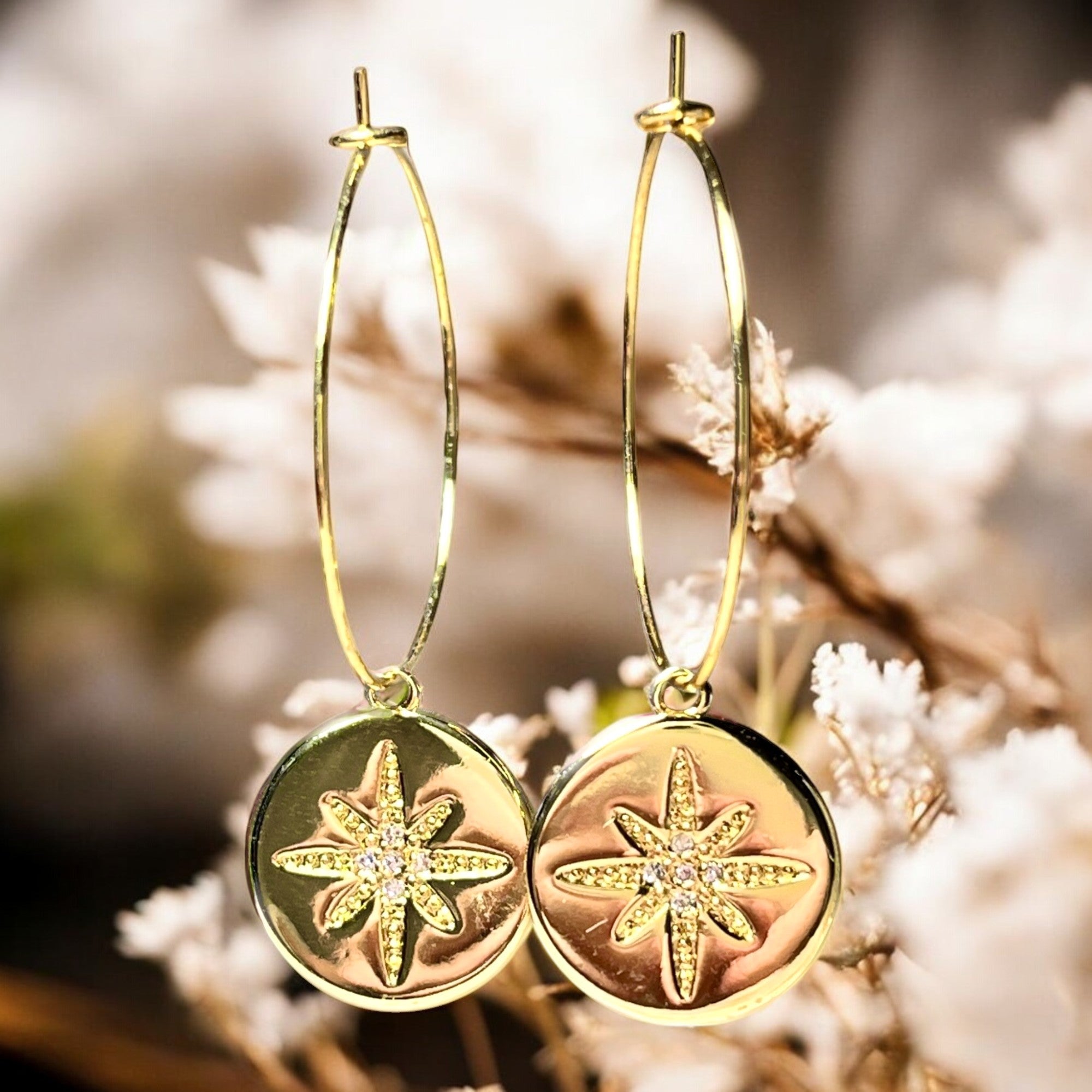 Boucles d'oreilles "SUZANNE" créoles charm doré or fin et zirconiums