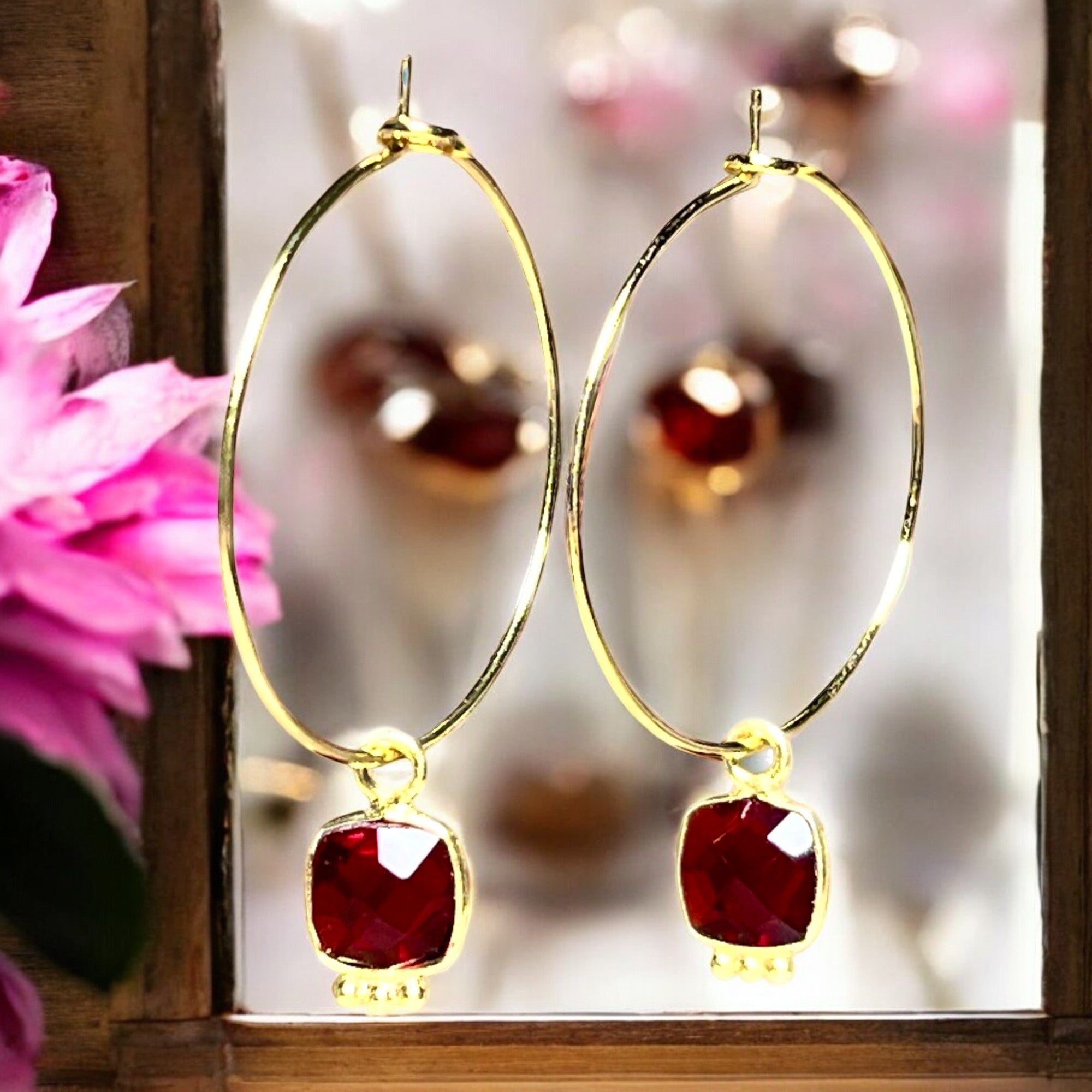 Boucles d'oreilles "ONDINE" Grenat dorées or fin