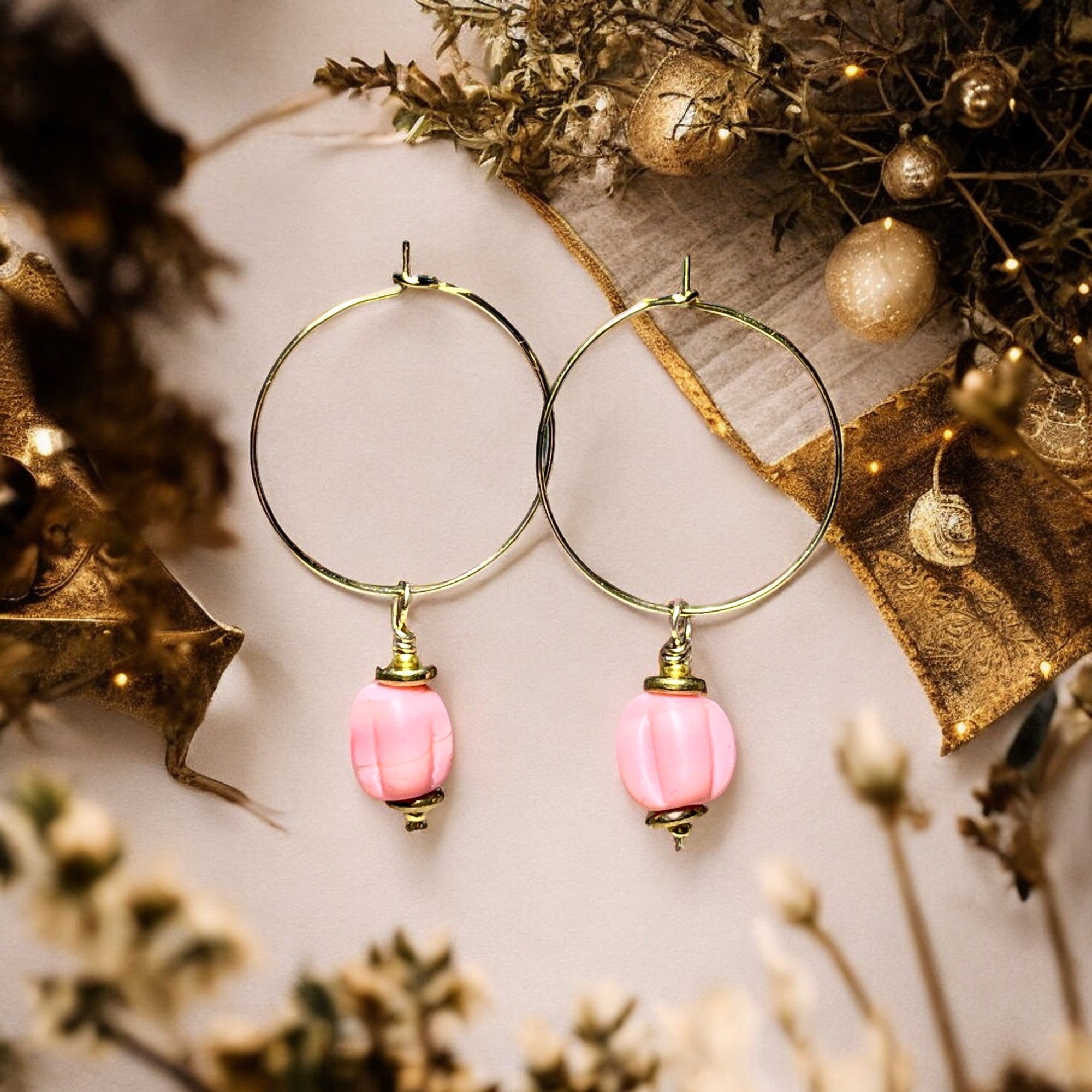 Boucles d'oreilles "ADALINA" perles africaines roses dorées or fin