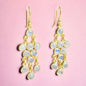 boucles-oreilles-femme-pierre-de-lune-naturelle-dore-or-fin-cadeau-tourmalyn-bijoux
