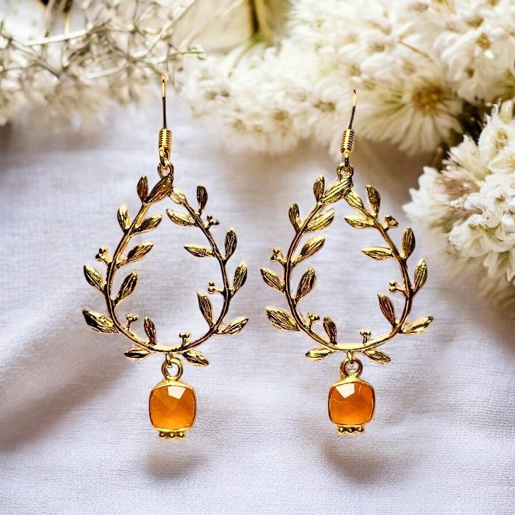 Boucles d'oreilles "TESSA" dorées or fin pierre de Calcédoine orange