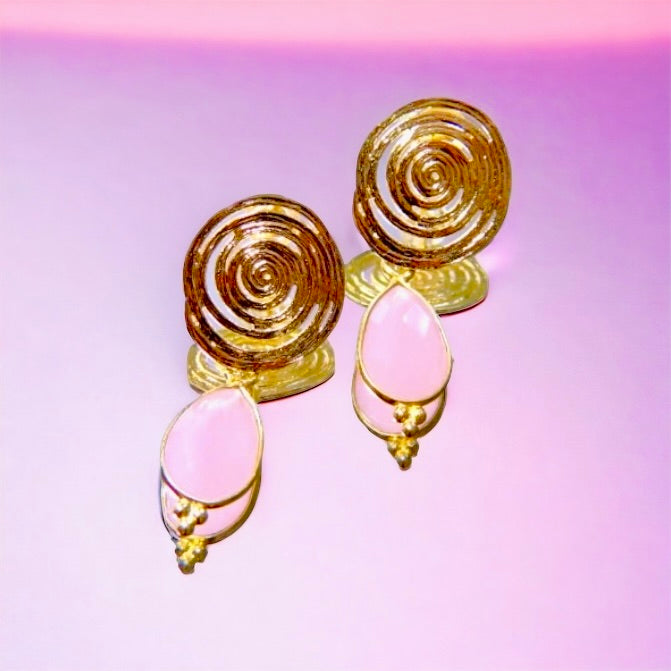 Boucles d’oreilles "ISABELLA" dorées or fin Calcédoine Rose