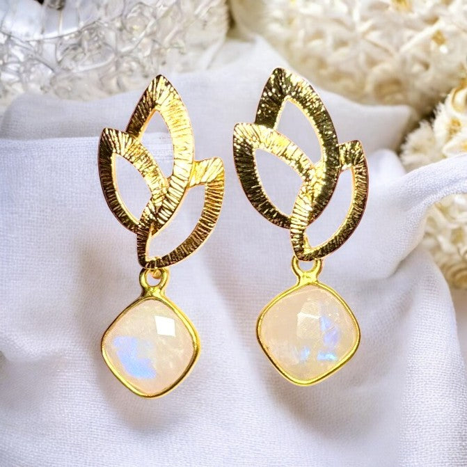Boucles d’oreilles "PHOENIX" dorées or fin Pierre de Lune