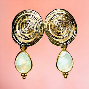 boucles-oreilles-femme-pierre-de-lune-naturelle-dore-or-fin-cadeau-tourmalyn-bijoux