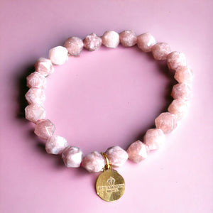 cadeau femme bracelet perles en pierre naturelle agate - fond rose