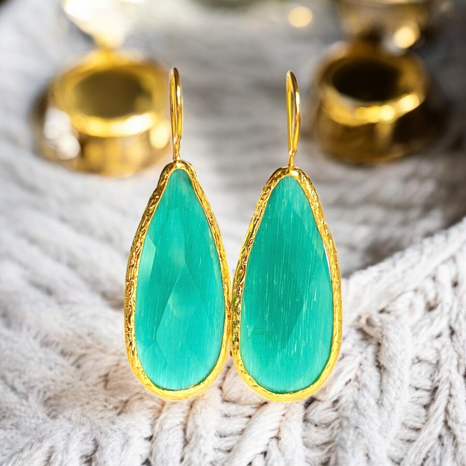 Boucles d’oreilles "SANTORIN" pierre naturelle Agate verte dorées or fin - longues