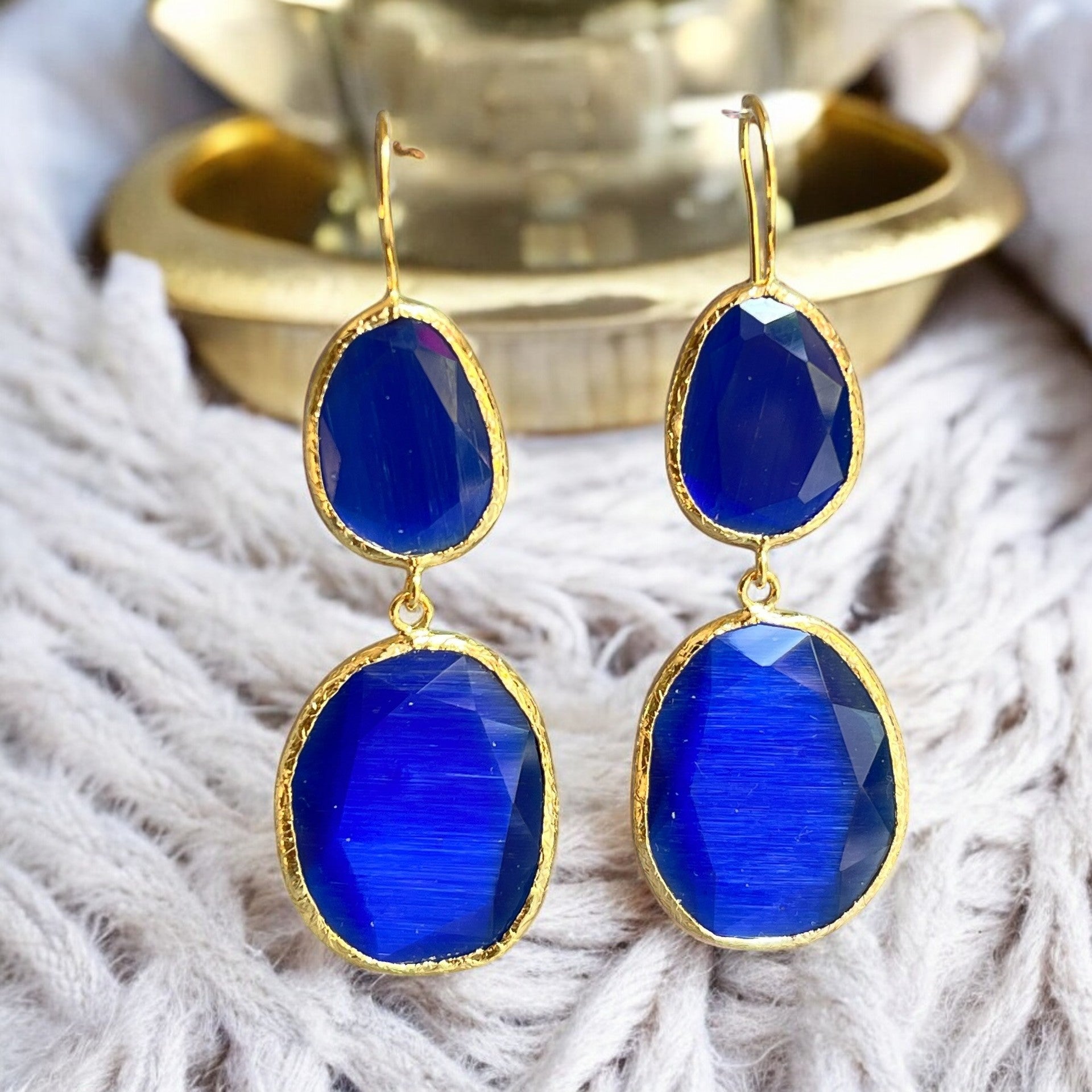 Boucles d'oreilles  "ARABELLA" dorées or fin pierre de Agate bleue