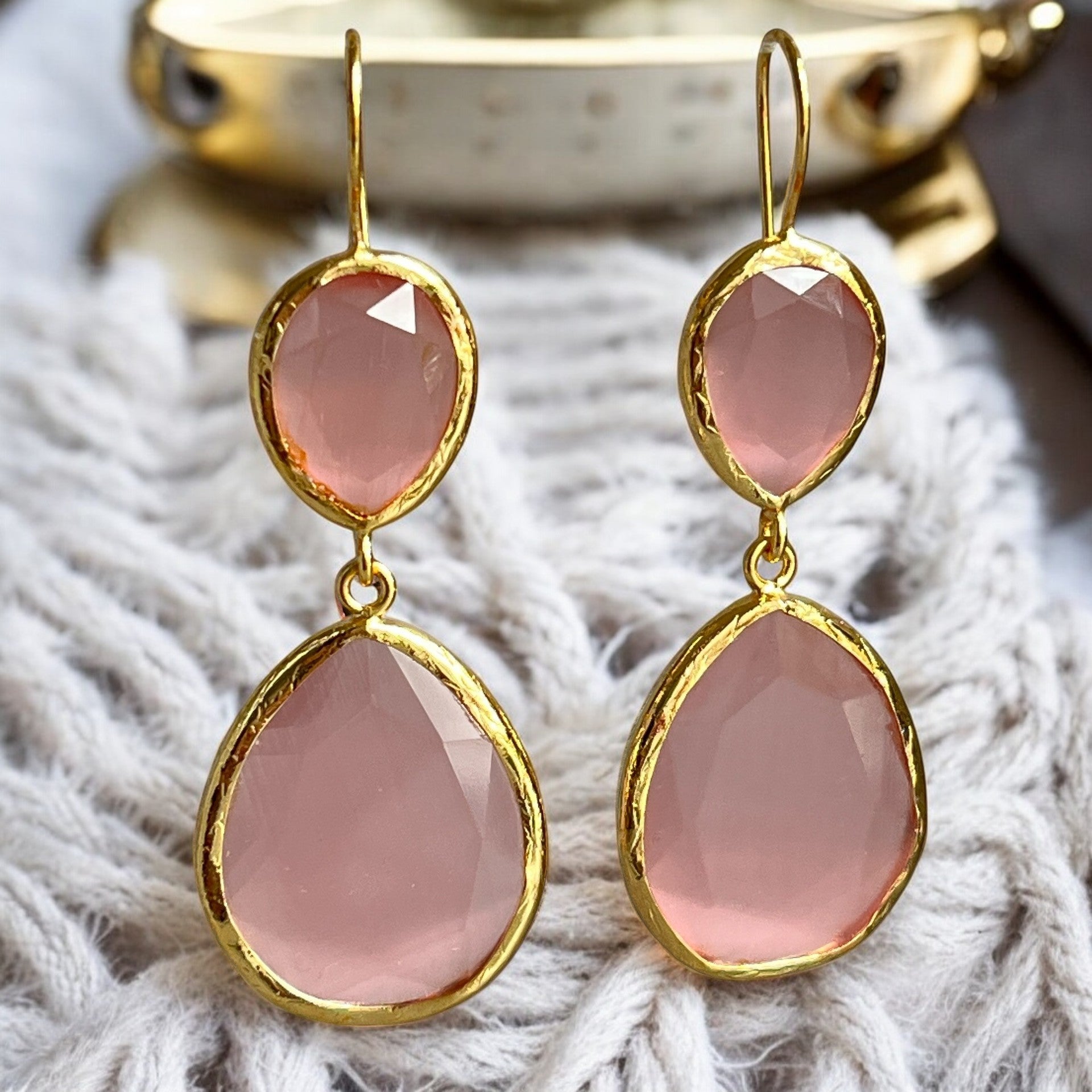 Boucles d'oreilles  "ALLEGRA" dorées or fin pierre d’ Agate rose