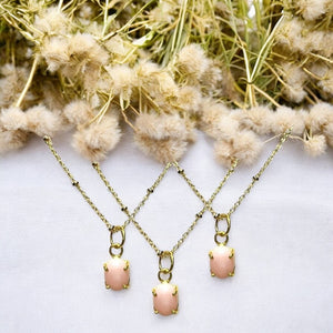 Pendentif "MANUELA" doré or fin pierre d’ Opale rose