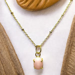 Pendentif "MANUELA" doré or fin pierre d’ Opale rose