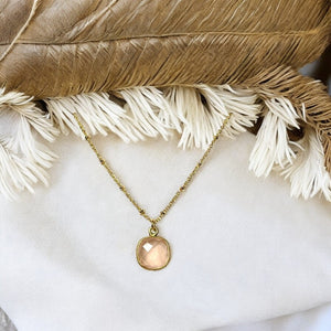 Pendentif "AMBRA" doré or fin pierre de Quartz Rose