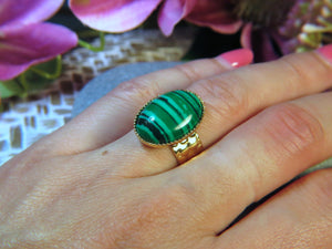 Bague "LILA" dorée or fin en pierre de Malachite