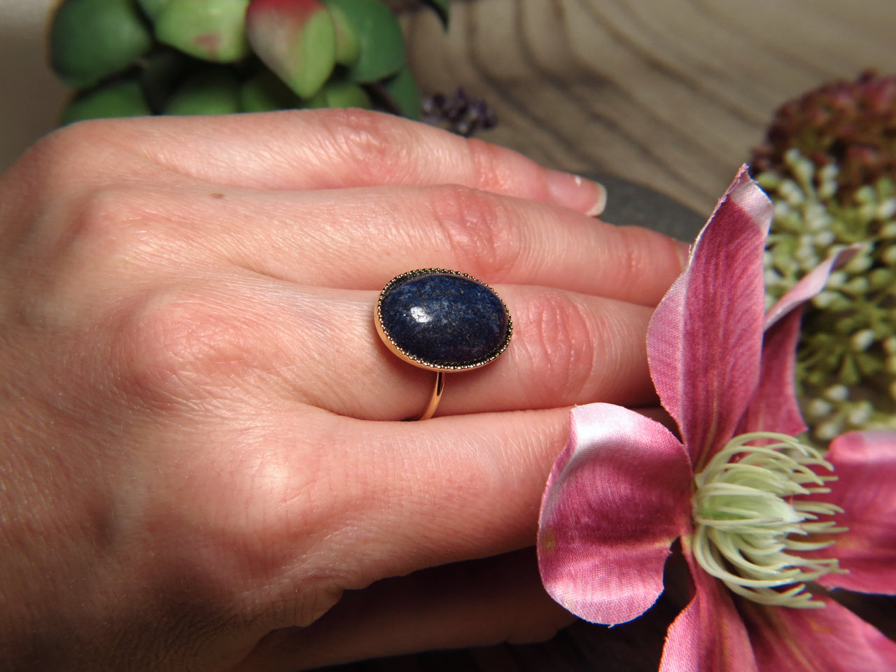 Bague "ELISA" dorée or fin en pierre de Lapis Lazuli