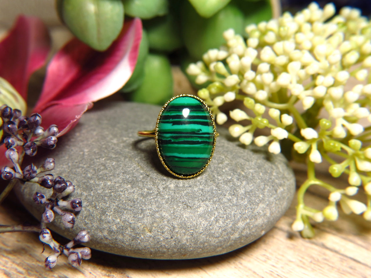 Bague "CELIA" dorée or fin en pierre de Malachite